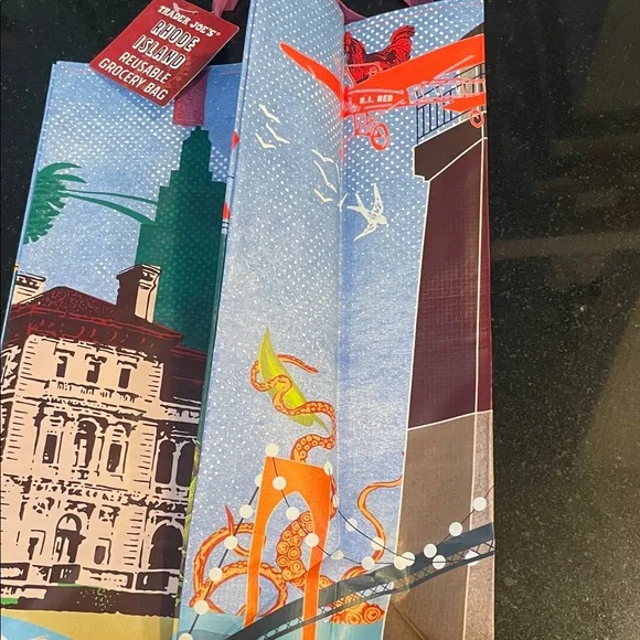 Trader Joe's Rhode Island Tote Bag - Picture 5 of 6